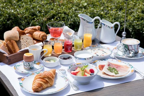 Breakfast