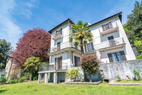 Villa Orta Apartment in Orta San Giulio