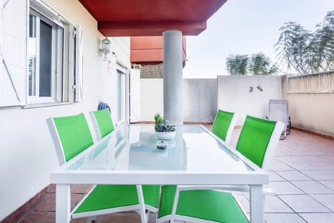 Balcony/Terrace, Balcony/Terrace, Dining area