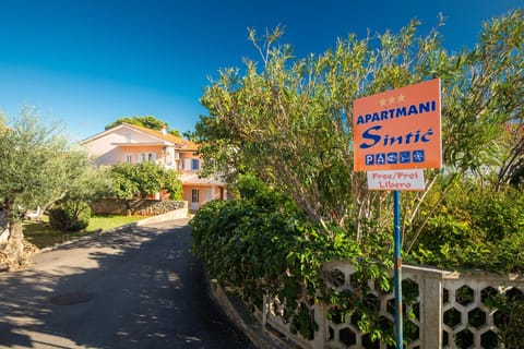 Property building, Property logo or sign