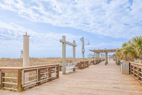 CB23 Beach Haven House in Carolina Beach