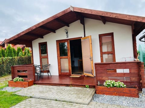 Domki Letniskowe ARTEMI Apartment in Pomeranian Voivodeship