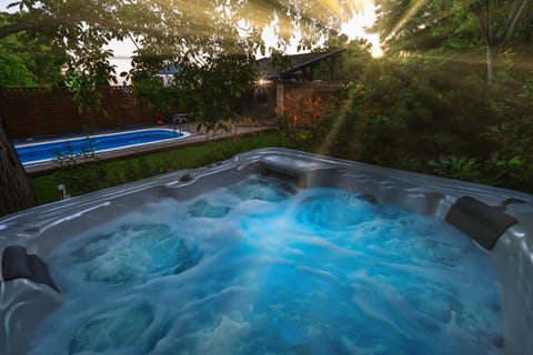 Hot Tub