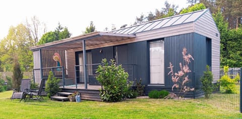 Property building, Spring, Garden