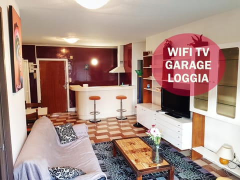 Communal lounge/ TV room, TV and multimedia, Living room, kitchen