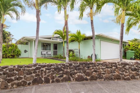 Kaiwiki Palace House in Hawaii Kai