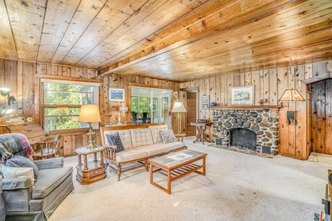 Hal's Hideaway House in Crystal Lake