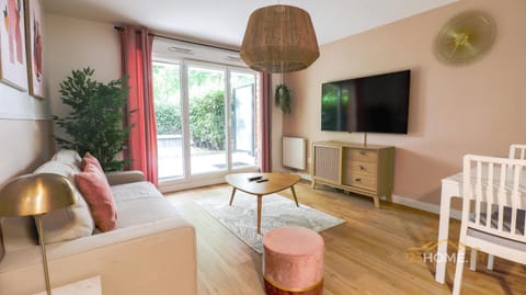 123home- Garden & Spa Apartment in Bailly-Romainvilliers