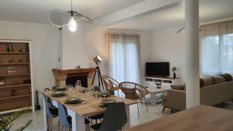 Maison de charme Omaha beach port en bessin House in Normandy