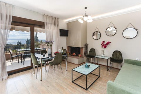 TwinStars Wonderful View Apartment in Halkidiki