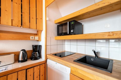 furniture, oven, kitchen