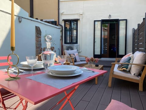 Patio, Garden, Balcony/Terrace