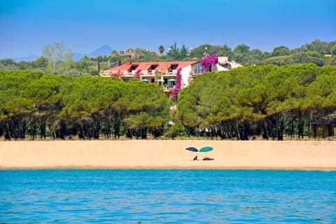 Nearby landmark, Beach