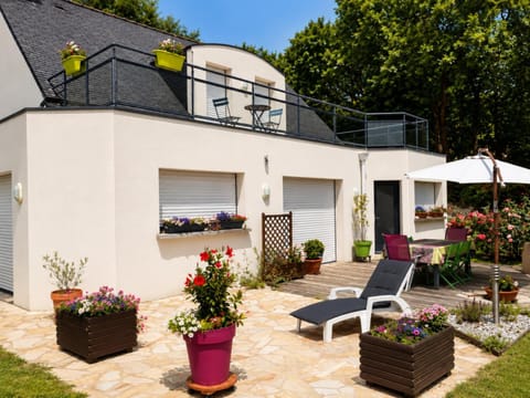 Property building, Patio, Patio, Garden, View (from property/room), Balcony/Terrace, Balcony/Terrace