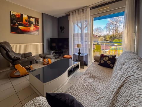 Balcony/Terrace, Balcony/Terrace, Living room
