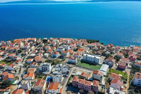 Bird's eye view, Street view