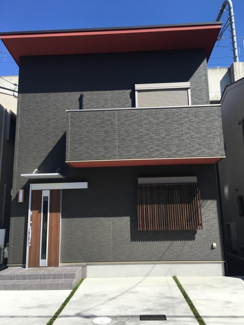 Property building, Facade/entrance, Day, Parking