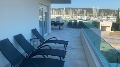 Balcony/Terrace, Seating area, sunbed