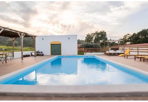 Natural landscape, Pool view, Swimming pool, Swimming pool, sunbed