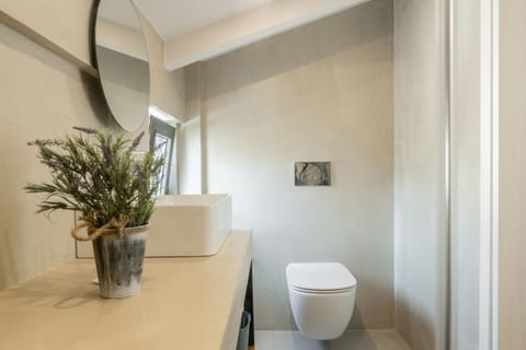 Bright & elegant loft suite in the city center Apartment in Zakynthos