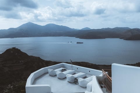 Day, Natural landscape, Balcony/Terrace, Sea view