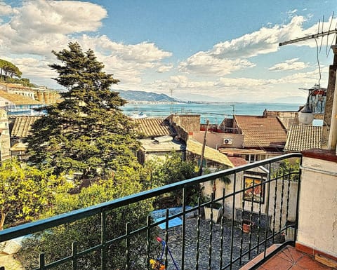 Property building, Nearby landmark, Natural landscape, View (from property/room), Balcony/Terrace, Sea view