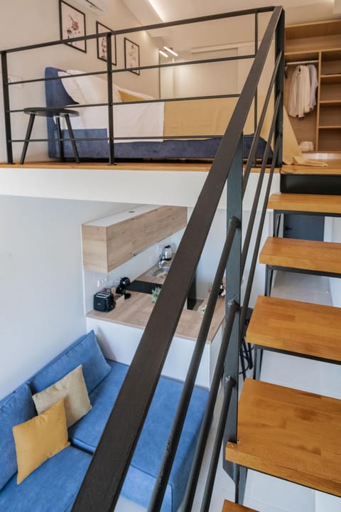 Stylish & elegant loft suite in the city center Apartment in Zakynthos