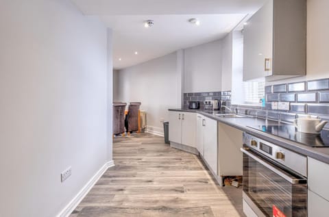 APARTMENT 2 and 4 - PORTRUSH MARINE APARTMENTS Apartment in Portrush