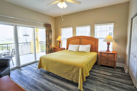 101 - Palms of Treasure Island House in Treasure Island