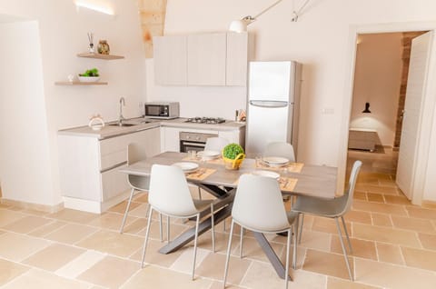 Kitchen or kitchenette, Living room, Seating area