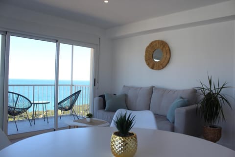 Living room, Sea view