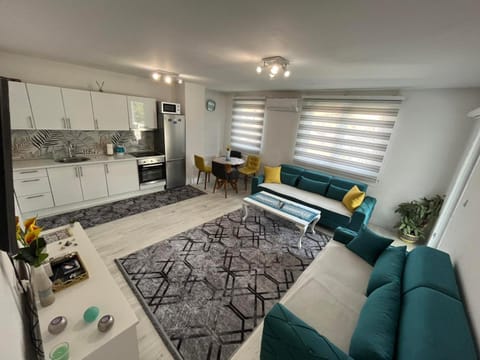 Living room, Seating area, minibar, pet friendly