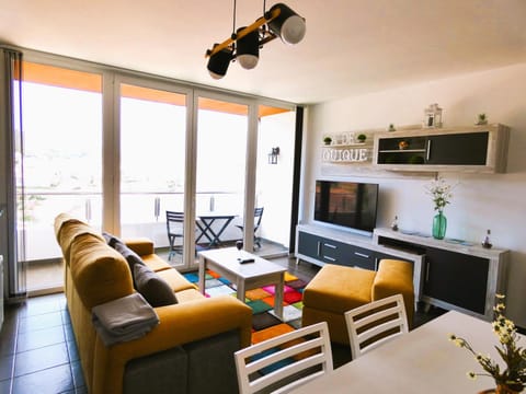 Living room, Lounge or bar, Dining area