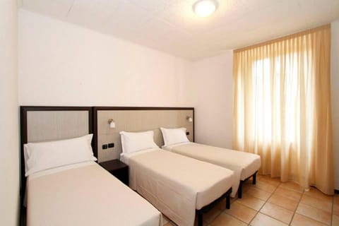 Albergo Maccagno Bed and Breakfast in Canton of Ticino