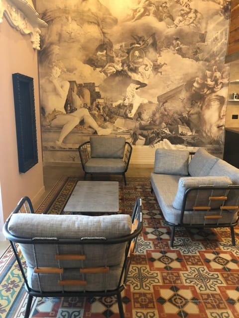 Patio, Living room, Lounge or bar, Seating area, flat iron