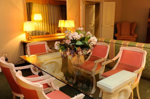 Tower Genova Airport - Hotel & Conference Center Hotel in Genoa