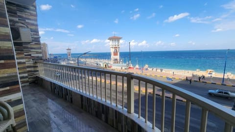 Sea view, Street view, Quiet street view