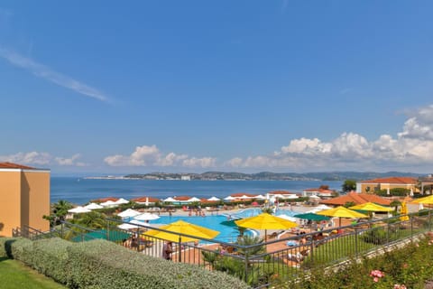 Pool view, Sea view, Swimming pool