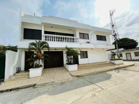 Property building, Bird's eye view