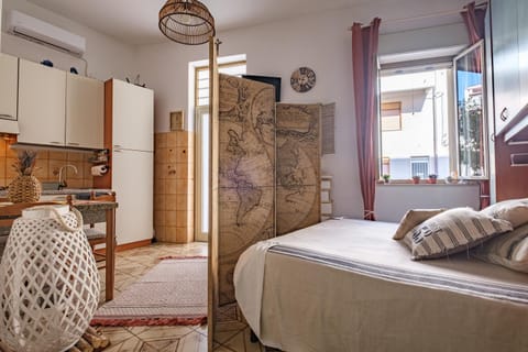 Living room, Bedroom