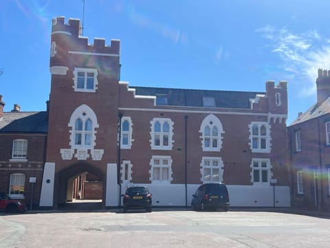 Property building, Landmark view