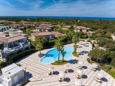 Beach, Swimming pool