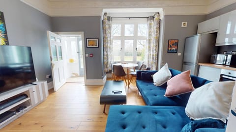 Stylish 2 Bed Apart In The Heart of North Norfolk Apartment in North Walsham