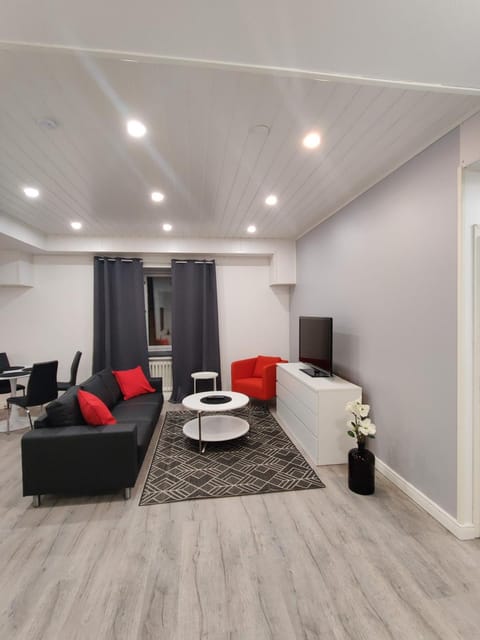 Alexi Apartments - Newly Renovated Apt in the Heart of the City near to Railway Station and Nokia Arena Apartment in Finland