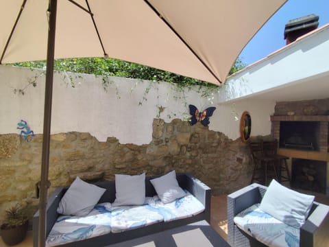 Casa O Castriño House in Cambados