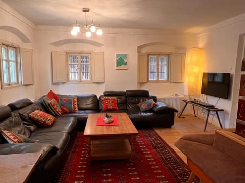 Alpine Retreat - Lake Bled House in Carinthia, Austria