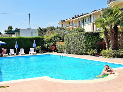 Garden, Swimming pool, Swimming pool