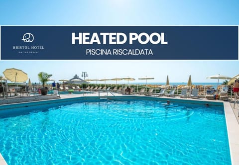 Day, Pool view, Swimming pool, sunbed