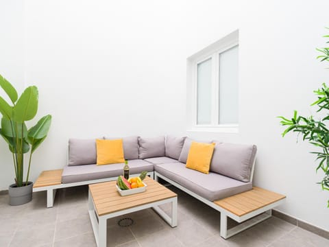 Patio, Garden, Garden view