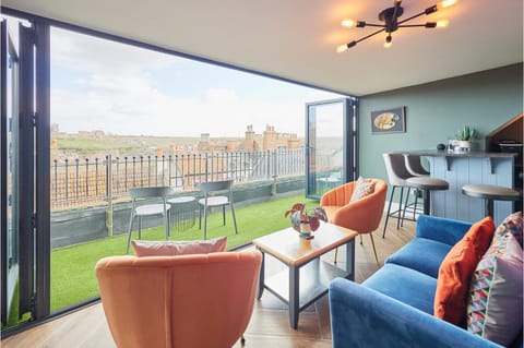 Balcony/Terrace, Living room, Seating area, Dining area